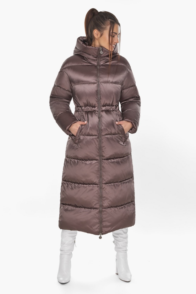 Куртка жіноча практична у кольорі сепії для зими модель 53140 Braggart "Angel's Fluff" фото 3