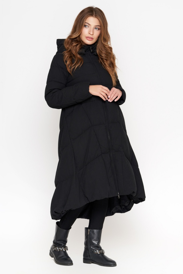 Зимняя куртка женская свободного силуэта цвет черный модель 2136 La Vita фото 2