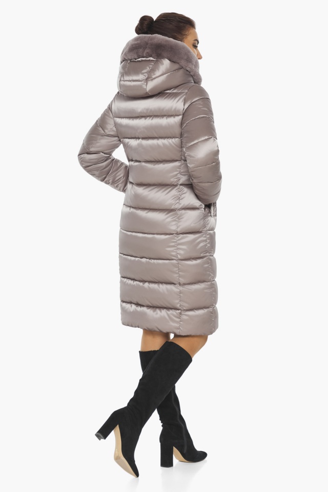 Пудровая куртка с внутренней ветрозащитной планкой зимняя женская модель 31049 Braggart "Angel's Fluff" фото 8