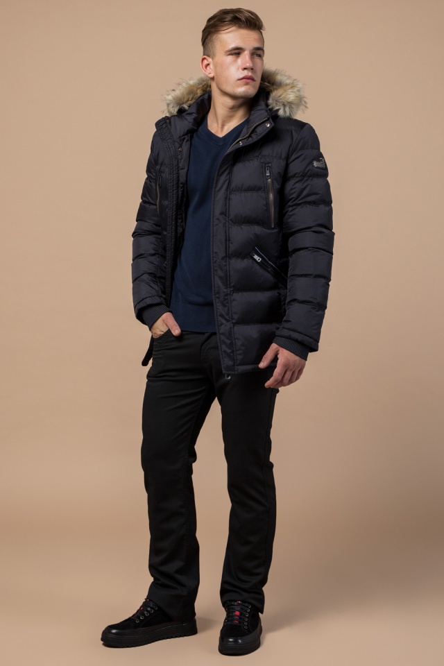 Зимняя мужская черная куртка с меховой опушкой модель 31042 Braggart "Aggressive" фото 2