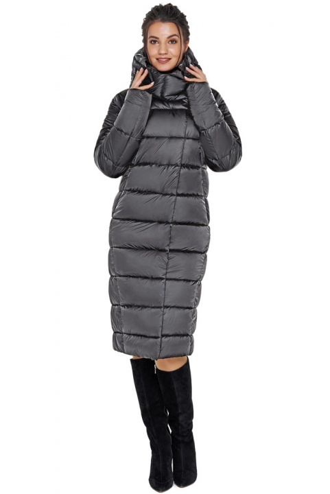 Женская куртка графитовая зимняя с горизонтальной стёжкой модель 31028 Braggart "Angel's Fluff" фото 1