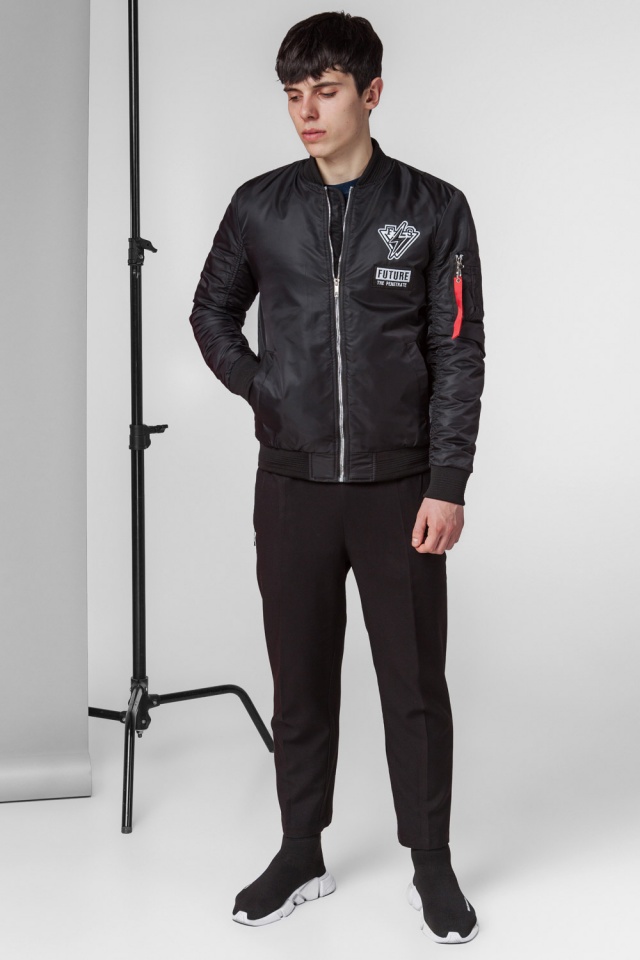 Черная оригинальная мужская осенняя куртка модель 306 Kiro Tokao фото 2
