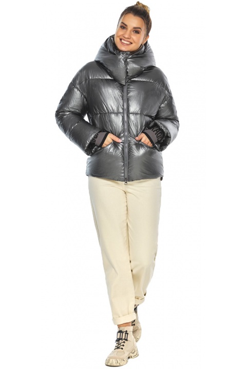 Жіноча осінньо-весняна куртка трендова колір темне срібло модель 41975 Braggart "Angel's Fluff" фото 1