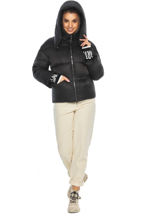 Куртка с брендовой фурнитурой чёрная женская модель 41975 Braggart "Angel's Fluff" фото 1
