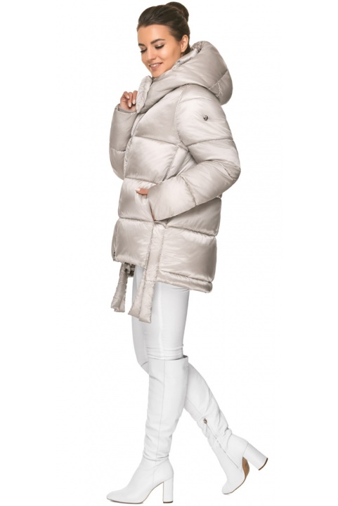 Жіноча м'яка курточка в сандаловому кольорі модель 57998 Braggart "Angel's Fluff" фото 1