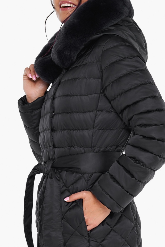 Женская зимняя куртка непромокаемая цвет черный модель 31012 Braggart "Angel's Fluff" фото 8