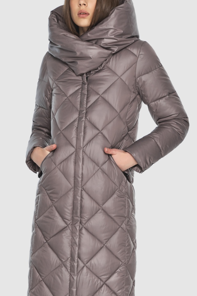 Женская осенняя пудровая куртка в минималистичном стиле модель 60074  фото 9